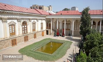 آماده سازی ۴۰۰ تیغه علامت منقش به القاب اباعبدالله الحسین(ع) 43