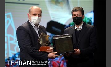 مراسم اختتامیه پنجمین دوره جایزه جهانی خشت طلایی تهران 55
