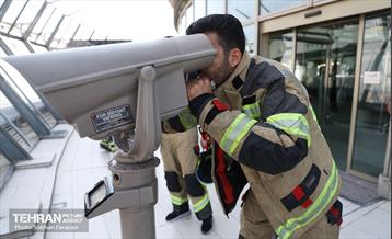 مسابقه پله‌نوردی آتش‌نشانان در برج میلاد 18