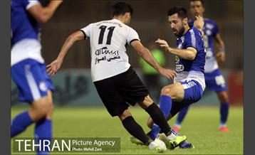 دیدار تیم های استقلال تهران و نفت مسجد سلیمان 19