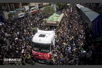 تشییع پیکر شهدای خدمت - ۴ 65