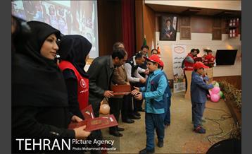 جشن رونمایی و اهدای احکام حامیان ایمنی به دانش آموزان 19