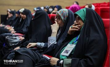 چهارمین جلسه از سلسه تورهای عکاسی انسان، کتاب، زندگی 23