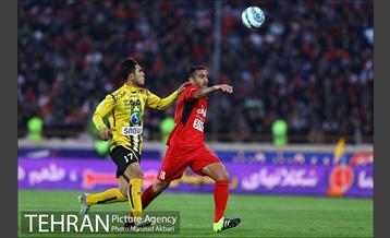 دیدار تیم های فوتبال پرسپولیس و سپاهان