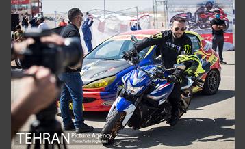 رقابت های جایزه بزرگ اتومبیلرانی  و موتور سواری رشته درگ 8