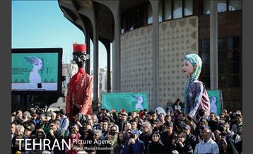 جنگ شادی در تئاتر شهر 9