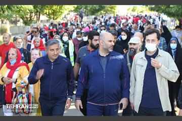 همایش بزرگ پیاده روی خانوادگی در بوستان جوانمردان 36