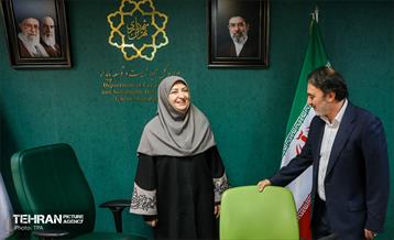 مراسم رونمایی از کتاب «میراث سبز تهران»