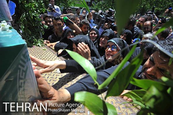 تشییع شهدای حادثه تروریستی تهران -2 7