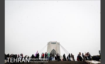 راهپیمایی یوم الله ۲۲ بهمن 12