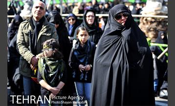 اجتماع عزاداران فاطمی در میدان هفت تیر 25
