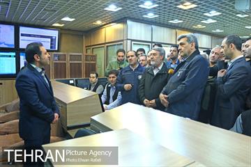 بازدید وزیر کشور از ستاد بحران شهر تهران 5