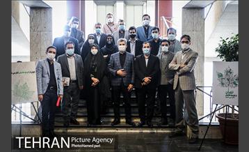 رونمایی از «روزنامه تصویری دروازه تهران» 21