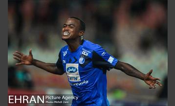 دیدار تیم های استقلال تهران و سپاهان اصفهان 21