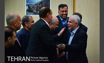 آیین رونمایی از کتاب "پرواز از پنجره جنوبی" 4