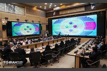 نشست صمیمانه شهردار تهران با فعالان دانشجویی 4