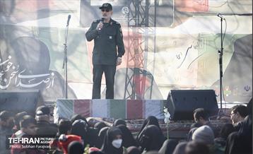 تشییع پیکر شهید گمنام در منطقه ۲۱