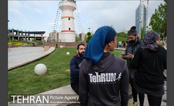 پیاده روی ۷۰۰ نفری در اراضی عباس آباد 26