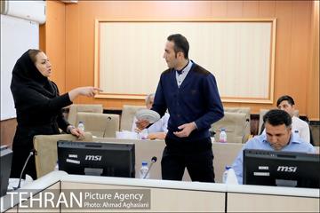 برگزاری کلاس های "خدمات و میزبان" ویژه نیروهای خدماتی مناطق شهرداری تهران 2 17