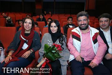 اکران خیریه انیمیشن مبارک در بازارچه رعد‎ 9