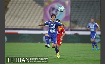 دیدار استقلال و فولاد خوزستان در لیگ برتر فوتبال 19