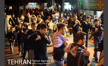 مراسم عزاداری حسینی در خیابان رودکی 7