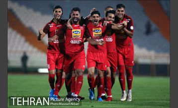 دیدار تیم های پرسپولیس و نفت آبادان 16