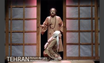 نمایش افسون معبد سوخته‎ 13