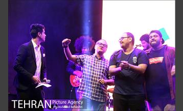 شادباش (ویژه برنامه عید غدیر خندوانه)‎ 13