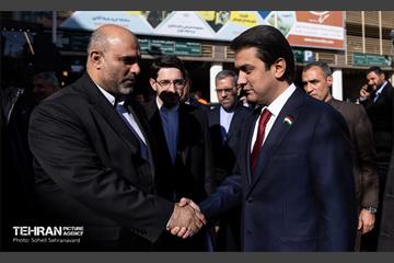 بازدید شهردار دوشنبه از برج میلاد 25