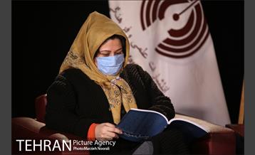 رونمایی کتاب صد سال شعر در تهران 4