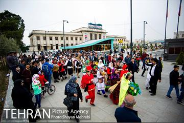 جشنواره نوروزگاه در میدان راه آهن 23