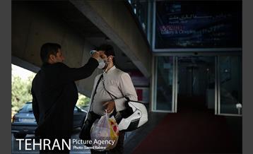 رعایت پروتکل های بهداشتی در پردیس سینمایی ملت 12