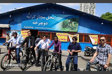 بازدید دانشجویان خارجی دانشگاه‌های پایتخت از جاذبه‌های گردشگری منطقه۲۲ 2