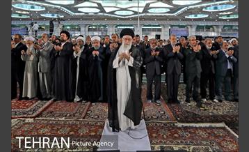 نماز عید فطر به امامت رهبر انقلاب 34