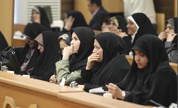 ضیافت افطار با بانوان نخبه شهر تهران 22