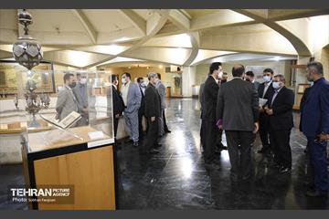 بازدید شورای شهرداران و رییس سازمان حراست از موزه قرآن 1