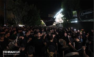 آیین مشعل‌گردانی در دولت آباد تهران 14