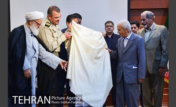 یادبود شهدای محله امیرآباد 17