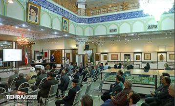 آیین رونمایی از کتاب "سر در مقدس" 10