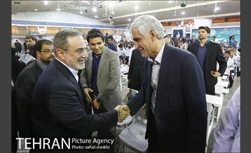 نواختن زنگ دانش آموز شهید در روز اول مهر 4