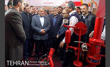 همایش و نمایشگاه حمایت از رونق تولید ملی در حوزه تجهیزات ایمنی و آتش نشانی 4