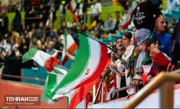 مراسم تجلیل از کشتی‌گیران قهرمان جهان (جشنی برای ایران) 97