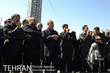مراسم عاشورای حسینی در میدان امام حسین(ع) 4