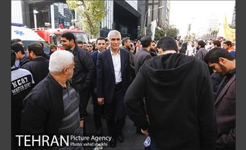 حضور شهردار تهران در راهپیمایی 13 آبان 2