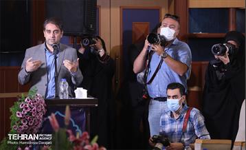 در حاشیه نشست خبری شهردار تهران  19