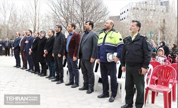 غرس ۱۱۰۰ نهال در منطقه ۱۱ 21