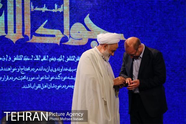 نشست شهردار تهران با مدیران و شورایاران شهر 12