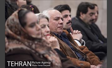 بیست و هشتمین برنامه «تولد ماه»‎ 30