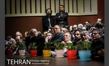 رونمایی کتاب کیوان ساکت در فرهنگسرای ارسباران 19